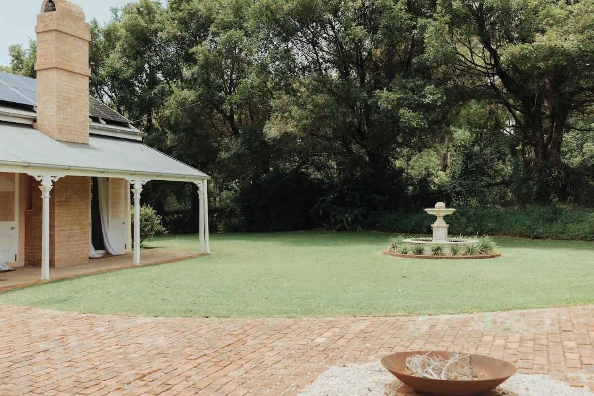 Luxe Hinterland Stay, Eastnor At Montville Estate Esterno foto